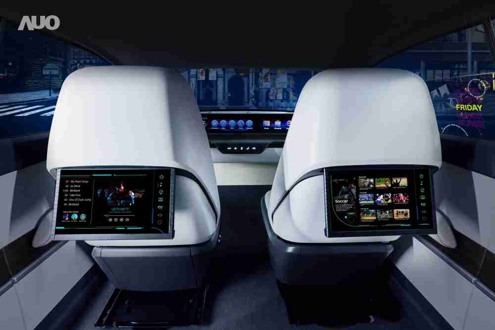 牛牛游戏新一代Smart Cockpit 2024，，以Micro LED先进显示技术优势，，，创建〝可卷式后座娱乐显示器〞，，仅在互动时才显示出所需画面及信息，，，，扩充更丰富的娱乐和交互信息服务，，，获国际奖项荣耀